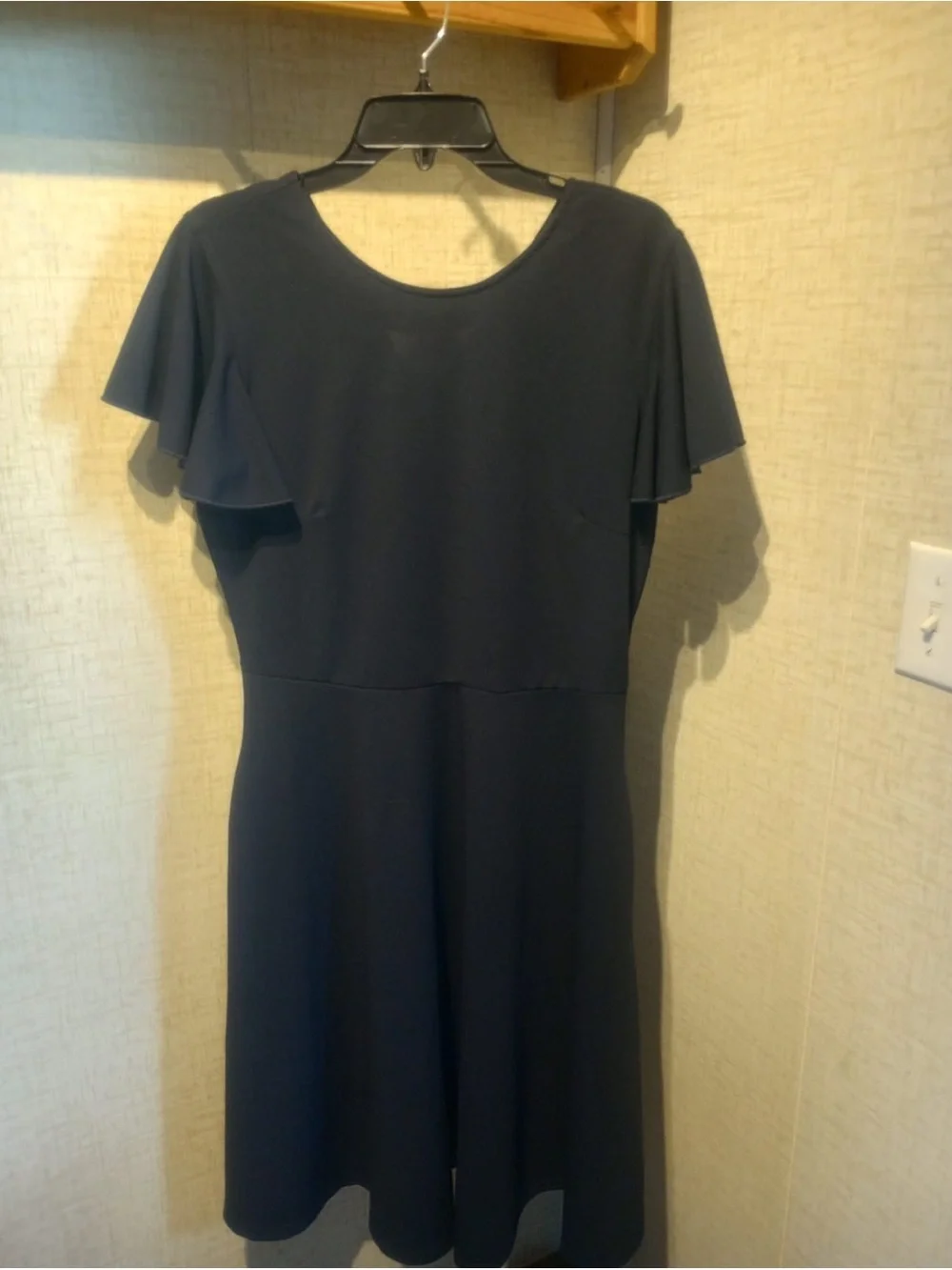 Navy Flutter Sleeve Midi Dress - Picture 2 of 9